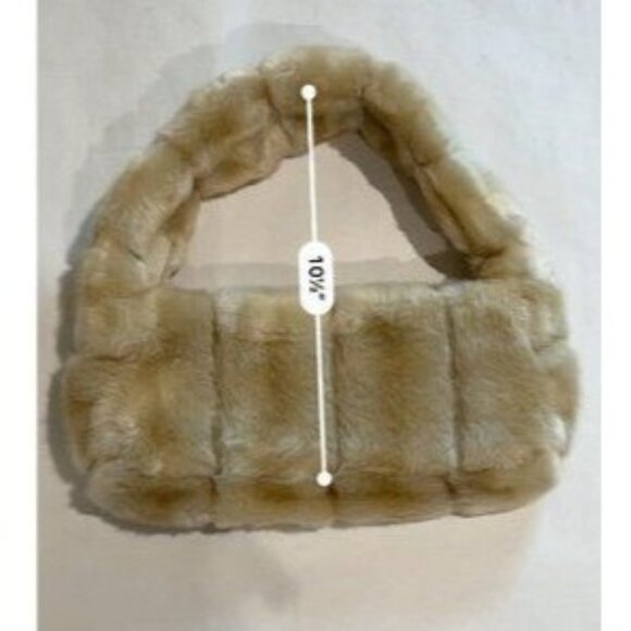 Marei1998 Poppy Plush Handbag in Cream - Picture 5 of 7